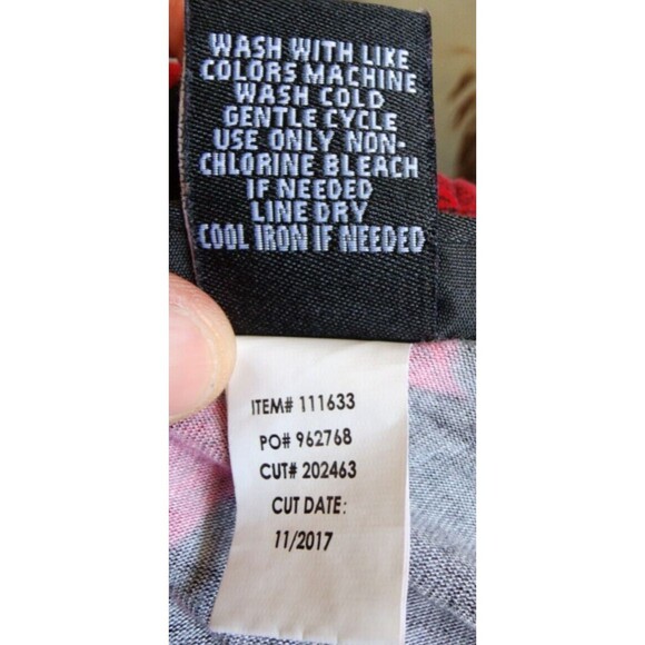 Torrid Roses Oversized Tank Size 4X - Picture 8 of 8